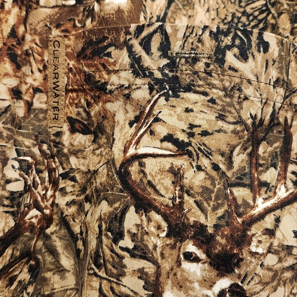 CLEARWATER OUTFITTERS CAMO HUNTING SHIRT LONG SLEEVES  BUTTON UP. XXL - Picture 5 of 10